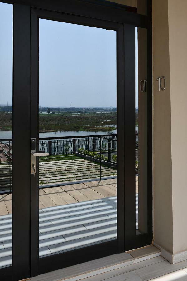 Hotel Au Bord De L'Eau Bamako Esterno foto